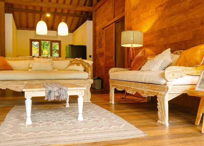 Rumah Bambu Gladek Dua Guest house 4*