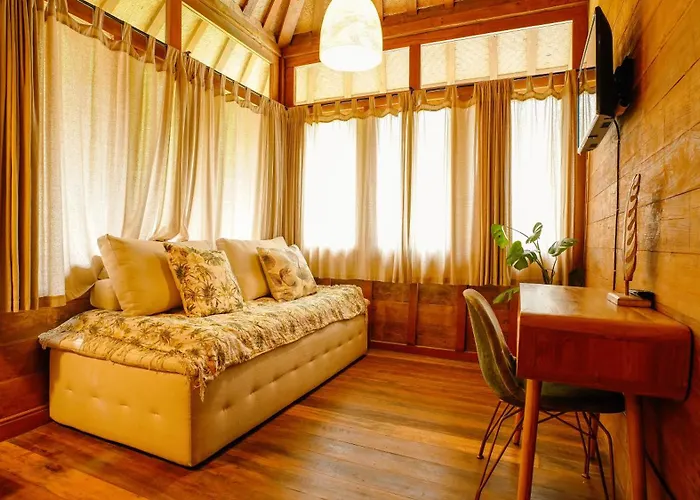 Rumah Bambu Gladek Dua 4* Uluwatu (Bali)