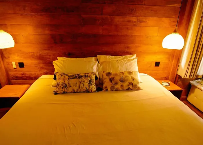 Rumah Bambu Gladek Dua Guest house 4*